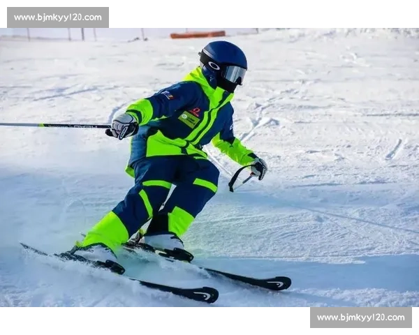 乌鲁木齐 9 天雪假配免费滑雪，广东的特色假期在路上了？
