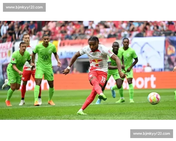 权健逆袭亚泰展现强劲攻势 李响梅开二度助球队取胜